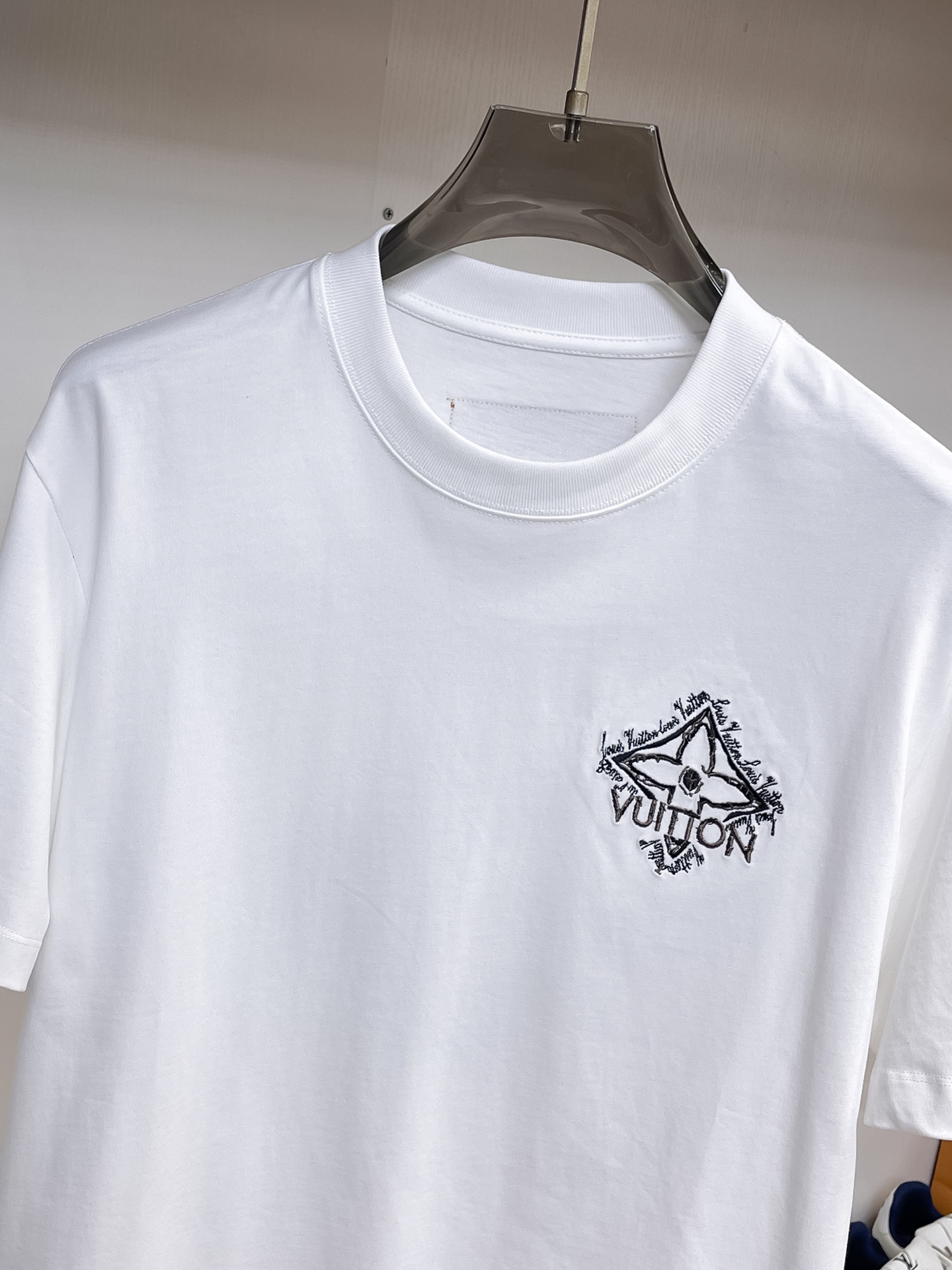 short sleeves